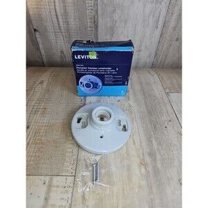 Leviton 49875 Porcelain Keyless Lampholder 660W 250V White NIB
